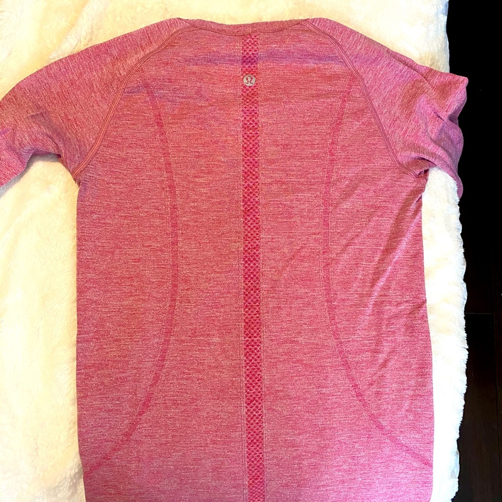 Lululemon swiftly tech long sleeve